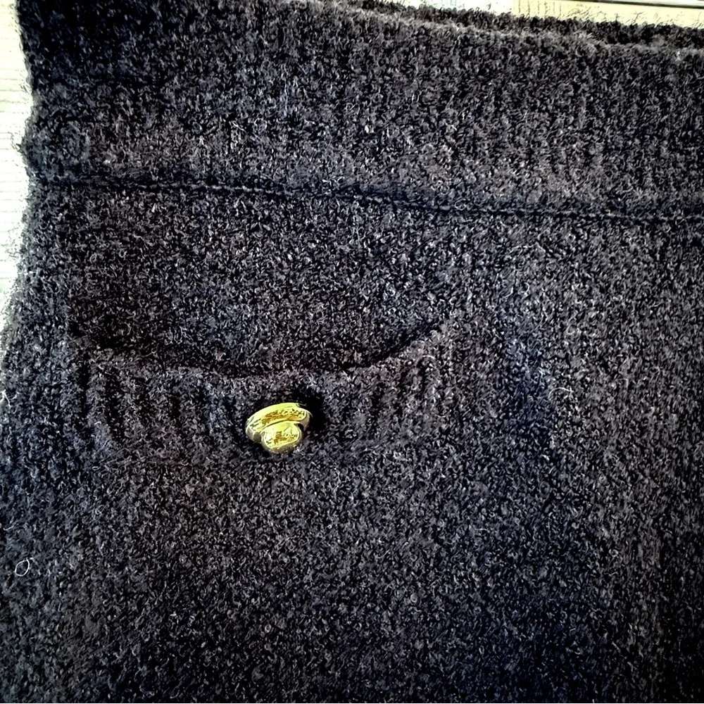 Miu Miu Bouclé Wool Mini Skirt Black Stretch Made in Italy IT 36 XS - Picture 5 of 17